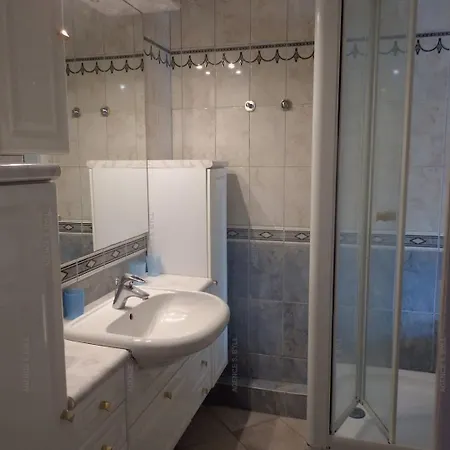 443 4 Pers Heliopolis Vue 아파트